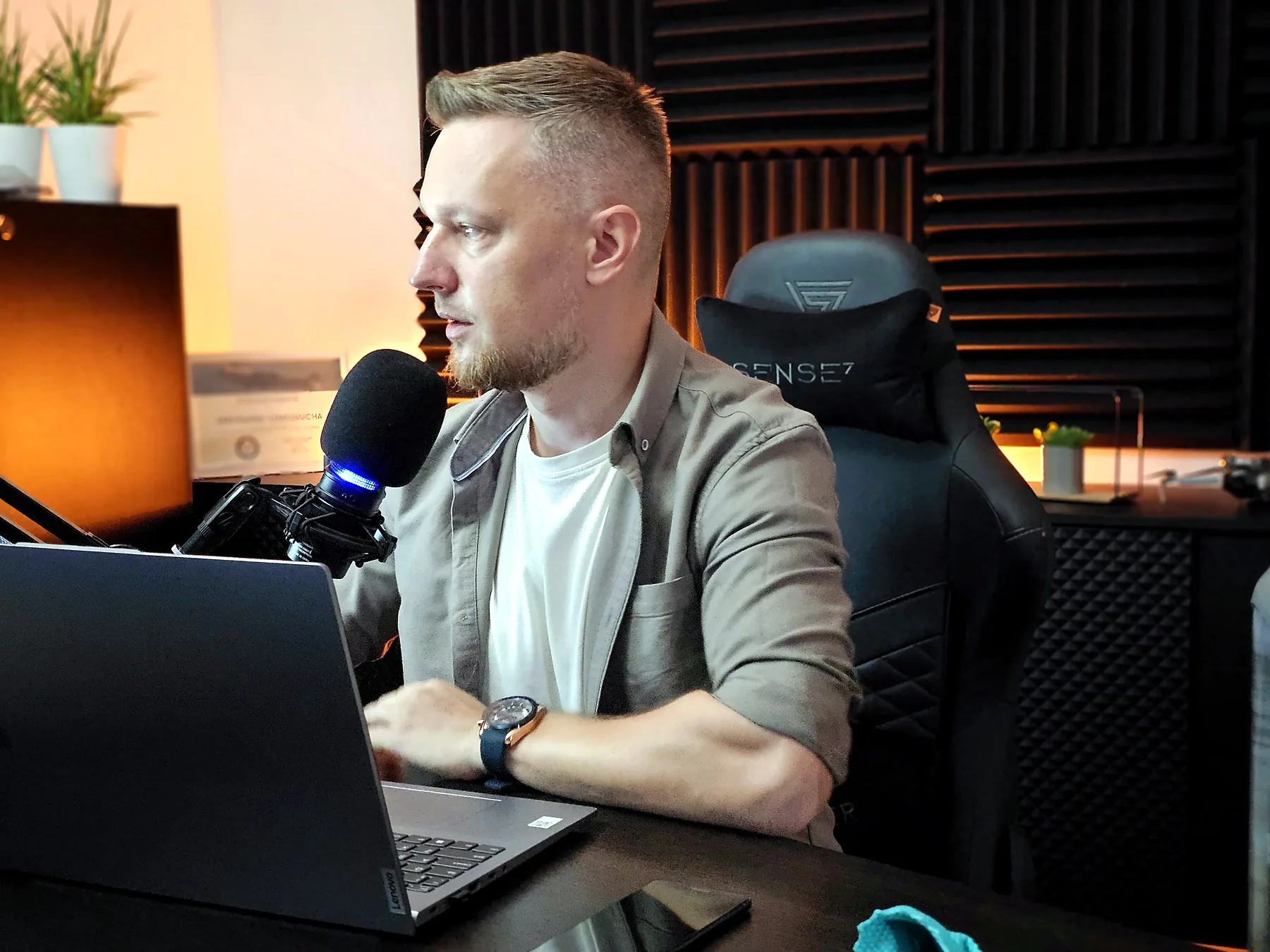 Jarek od stron